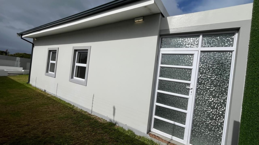 3 Bedroom Property for Sale in Aston Bay Eastern Cape